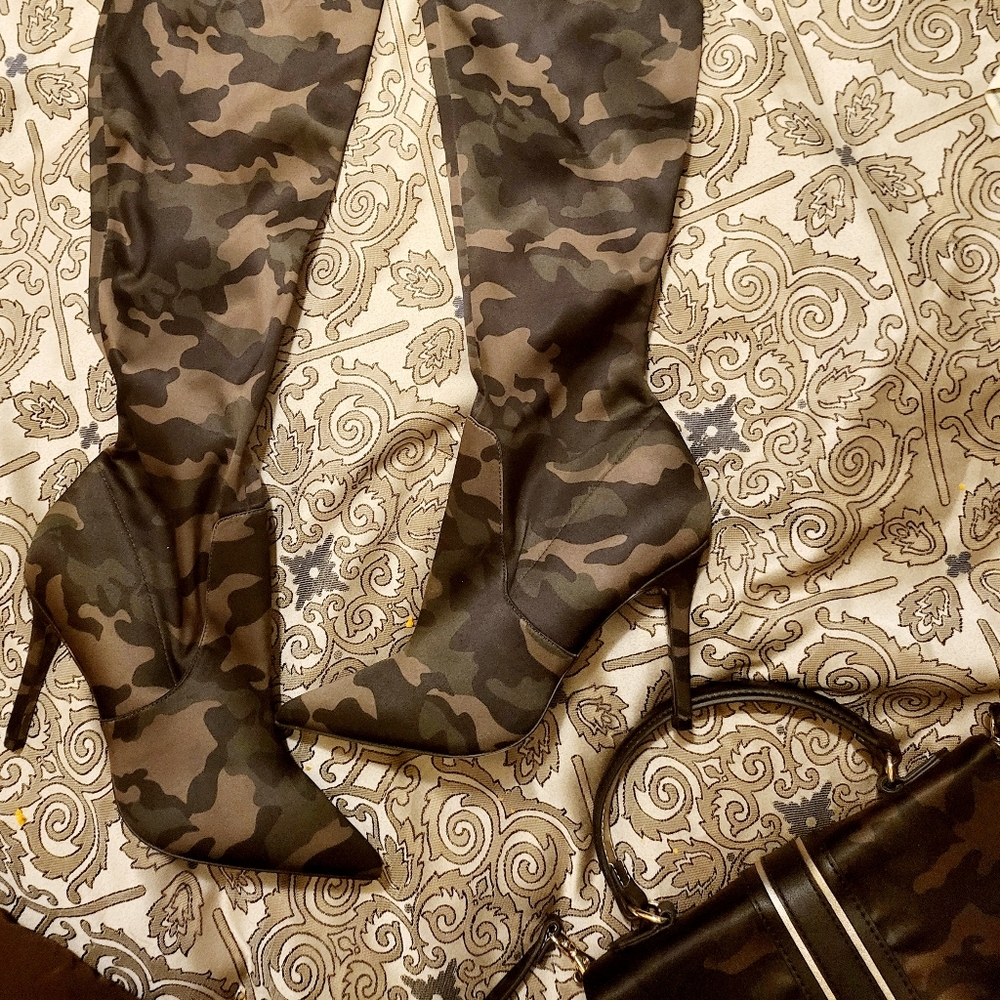 ALDO Camouflage Stiletto Thigh High Boots w/ Matching Purse